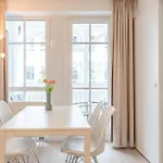 Apartament 442, Seepark
